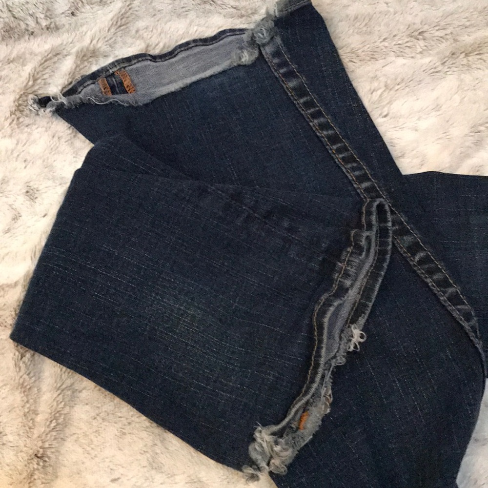 True Religion - Picture 5 of 5